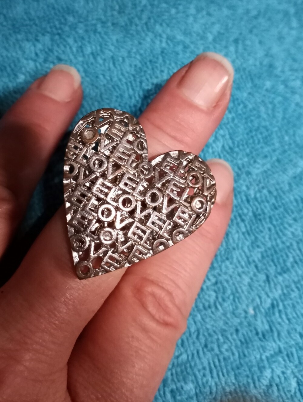 Silver Heart 'LOVE' Statement Stretch Ring - Women's Jewelry